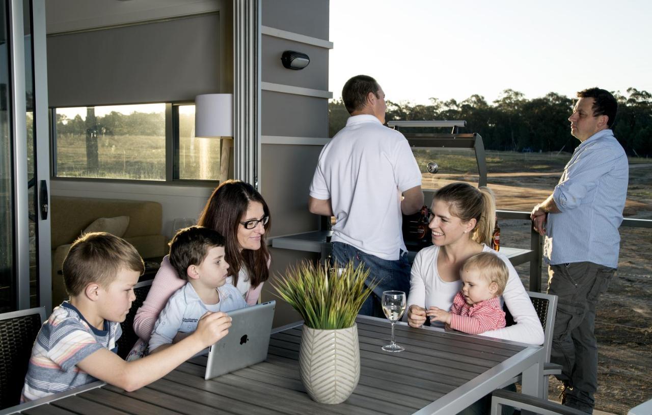 Savannah Cabins, Taronga Western Plains Zoo Dubbo Exteriér fotografie